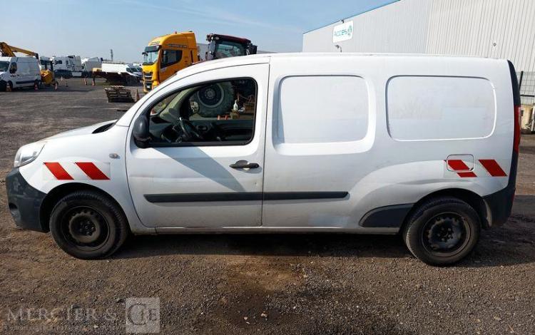 RENAULT KANGOO MAXI 1.5 DCI 110 GRAND-VOLUME CONFORT – DIESEL – 161933 KMS – ANNEE 2018 BLANC FB-920-YD