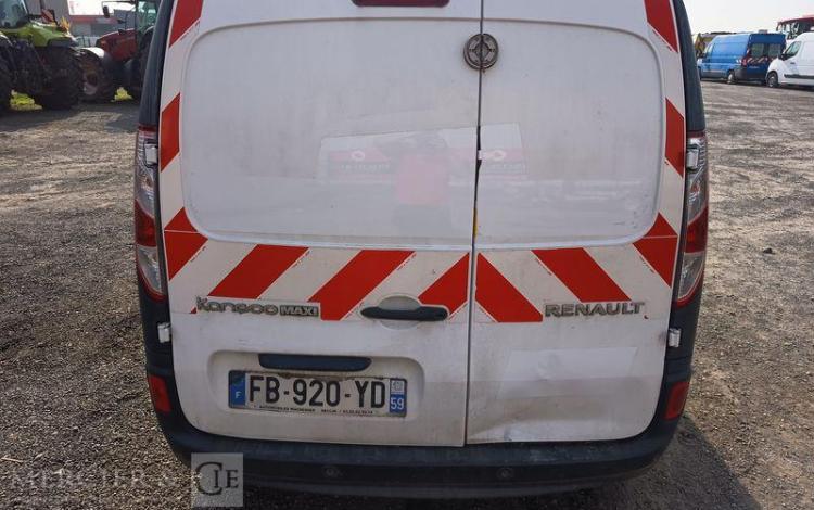 RENAULT KANGOO MAXI 1.5 DCI 110 GRAND-VOLUME CONFORT – DIESEL – 161933 KMS – ANNEE 2018 BLANC FB-920-YD