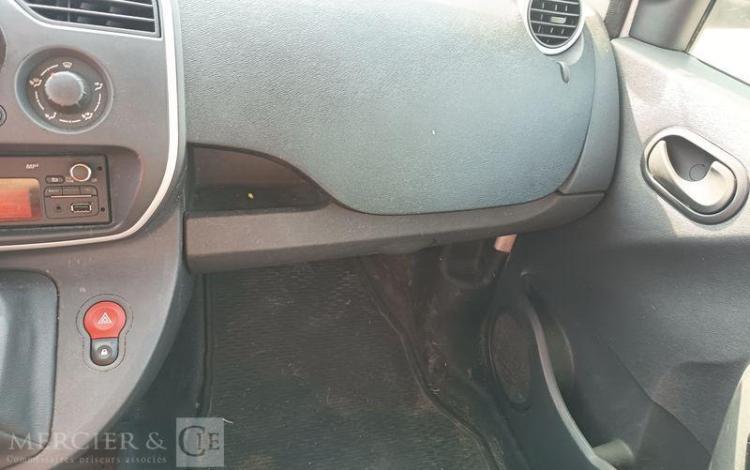 RENAULT KANGOO MAXI 1.5 DCI 110 GRAND-VOLUME CONFORT – DIESEL – 161933 KMS – ANNEE 2018 BLANC FB-920-YD