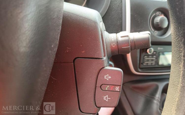 RENAULT KANGOO MAXI 1.5 DCI 110 GRAND-VOLUME CONFORT – DIESEL – 161933 KMS – ANNEE 2018 BLANC FB-920-YD