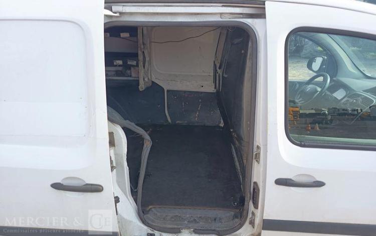 RENAULT KANGOO MAXI 1.5 DCI 110 GRAND-VOLUME CONFORT – DIESEL – 161933 KMS – ANNEE 2018 BLANC FB-920-YD