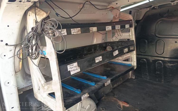 RENAULT KANGOO MAXI 1.5 DCI 110 GRAND-VOLUME CONFORT – DIESEL – 161933 KMS – ANNEE 2018 BLANC FB-920-YD