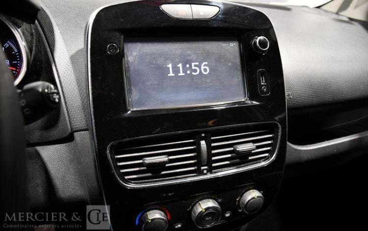 RENAULT CLIO IV ESTATE 0.9 TCE 90CH ZEN BLANC FC-330-AJ