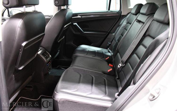 VOLKSWAGEN TIGUAN 2.0 TDI 150ch BLUEMOTION CARAT EXCLUSIVE DSG GRIS FC-821-PT