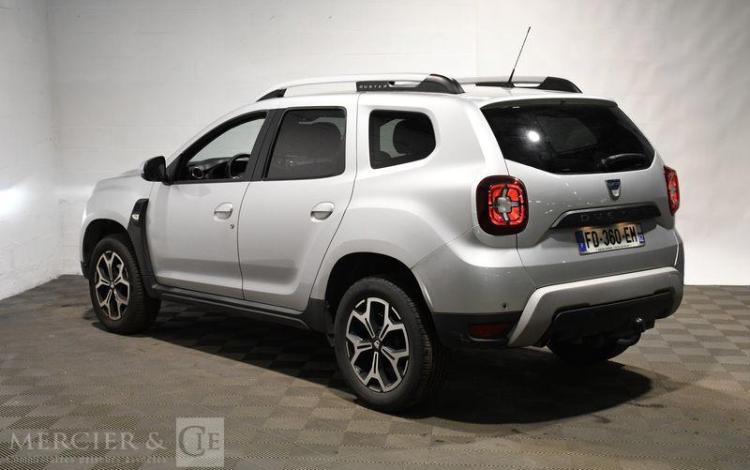 DACIA DUSTER 1.5 BLUEDCI 115CH PRESTIGE 4X2 GRIS FD-360-EM
