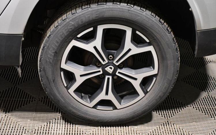 DACIA DUSTER 1.5 BLUEDCI 115CH PRESTIGE 4X2 GRIS FD-360-EM