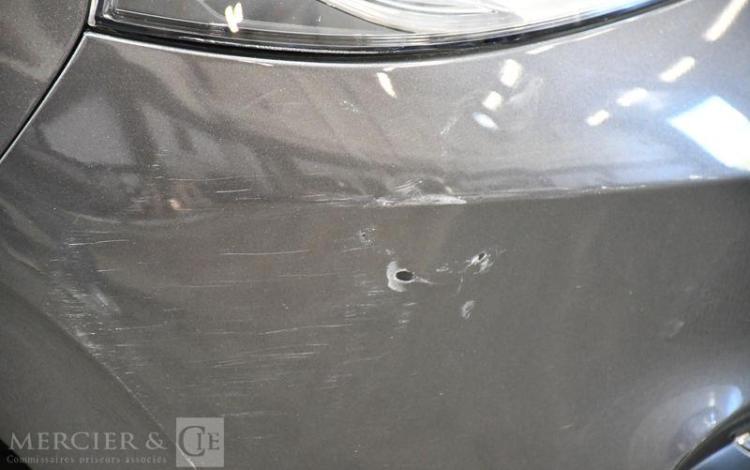 PEUGEOT 208 1,2 PURE TECH GRIS FD-829-KG