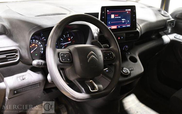 CITROEN BERLINGO VAN TAILLE M CLUB BLUEHDI 130CH EAT8
 JAUNE FE-072-VF