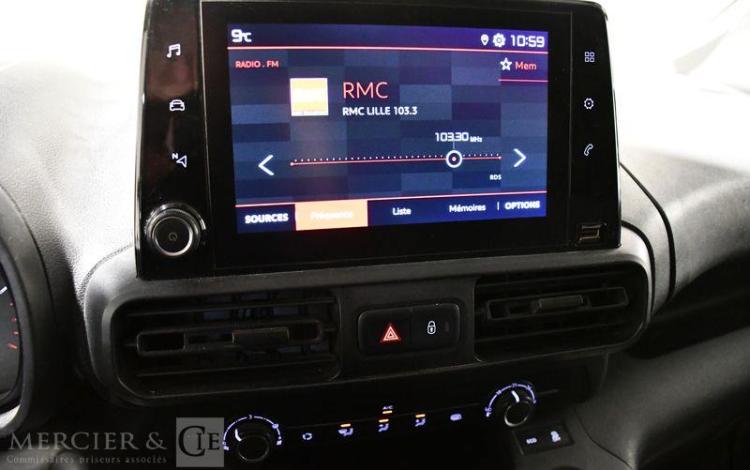 CITROEN BERLINGO VAN TAILLE M CLUB BLUEHDI 130CH EAT8
 JAUNE FE-072-VF