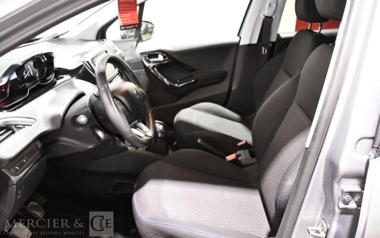 PEUGEOT 208 1,2 PURE TECH GRIS FF-643-PP