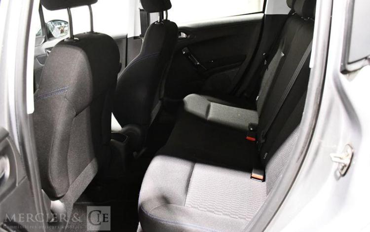 PEUGEOT 208 1,2 PURE TECH GRIS FF-643-PP