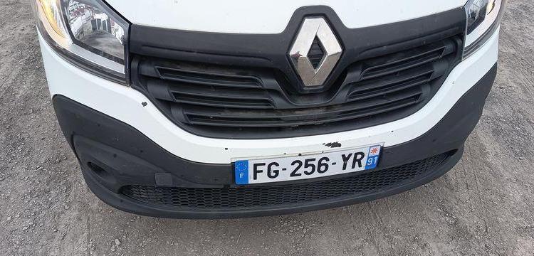RENAULT TRAFIC 1,6 DCI 16V ENERGY DIESEL AVEC NACELLE KLUBB K21 – 9 M – 1201 HEURES BLANC FG-256-YR