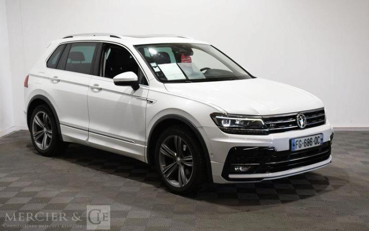 VOLKSWAGEN TIGUAN 2,0 TDI 150cv CARAT R DSG GRIS FG-686-QC