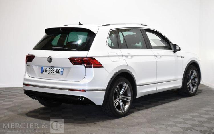 VOLKSWAGEN TIGUAN 2,0 TDI 150cv CARAT R DSG GRIS FG-686-QC