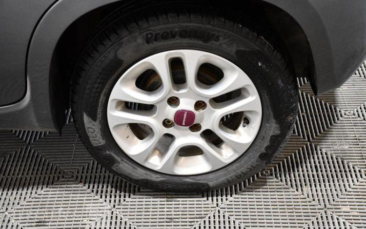 FIAT NEW PANDA STE MY19 1,2 69 LOUNGE GRIS FG-721-JP