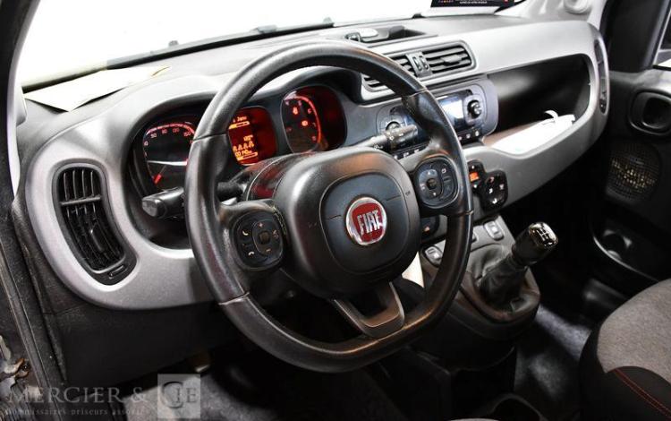 FIAT NEW PANDA STE MY19 1,2 69 LOUNGE GRIS FG-721-JP