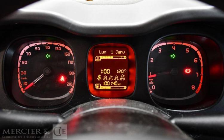 FIAT NEW PANDA STE MY19 1,2 69 LOUNGE GRIS FG-721-JP