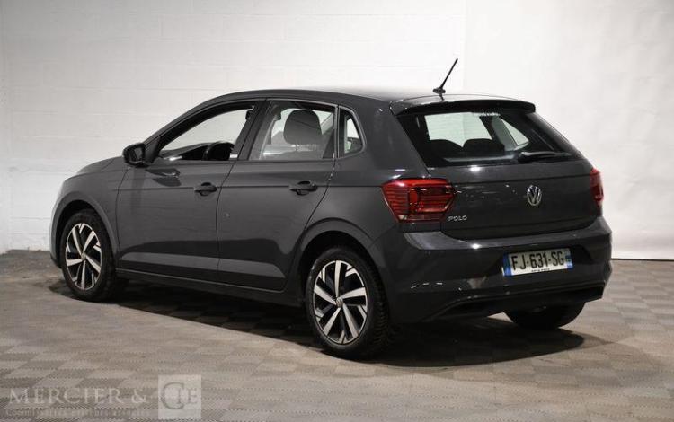VOLKSWAGEN POLO 65 CONNECT GRIS FJ-631-SG