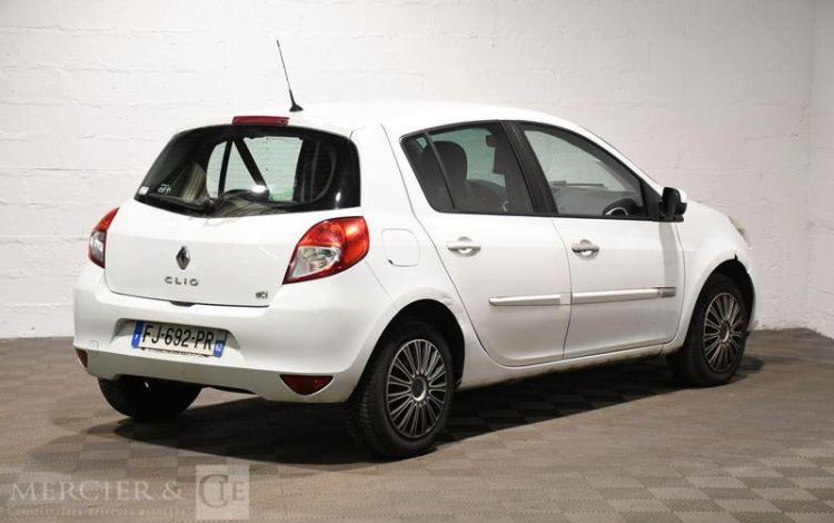 RENAULT CLIO 1,5 DCI 75 EXPRESSION CLIM BLANC FJ-692-PR