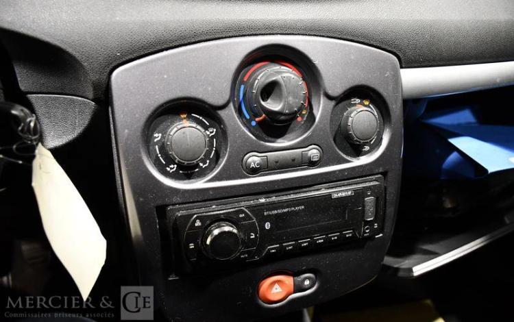 RENAULT CLIO 1,5 DCI 75 EXPRESSION CLIM BLANC FJ-692-PR