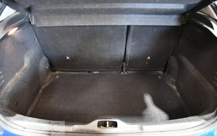 CITROEN CACTUS C4 1,2 PURETECH 110 SHINE BLEU FK-193-GB