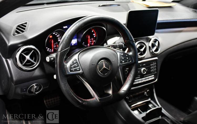 MERCEDES GLA 2.2 220 CDI 170ch FASCINATION 7G-DCT NOIR FK-604-NM
