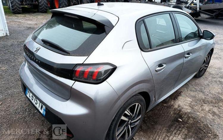 PEUGEOT 208 GRIS FL-675-TW