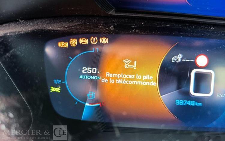 PEUGEOT 208 GRIS FL-675-TW