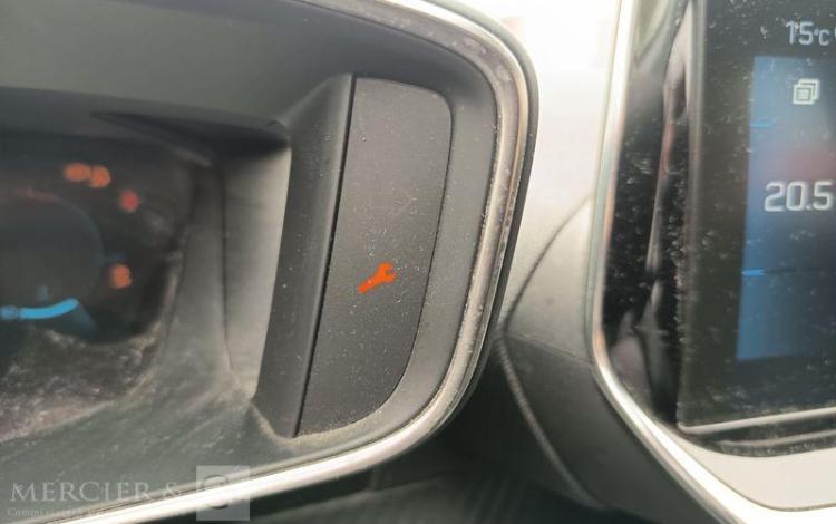 PEUGEOT 208 GRIS FL-675-TW