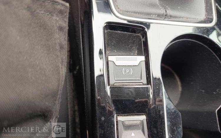 PEUGEOT 208 GRIS FL-675-TW