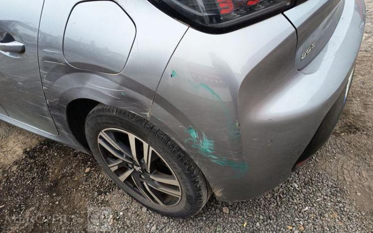 PEUGEOT 208 GRIS FL-675-TW