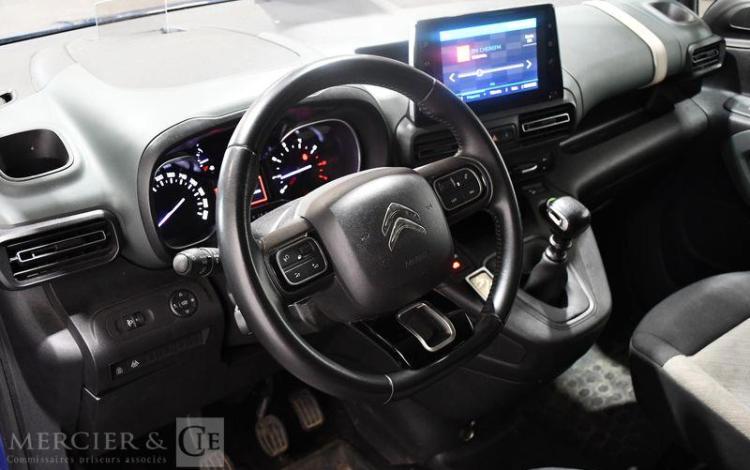 CITROEN BERLINGO COMBO 1,5 BLUEHDI 130 M L1 SHINE S&S BLEU FM-235-RD
