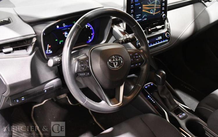 TOYOTA COROLLA PRO HYBRIDE 112CH DYNAMIC BUSINESS BLANC FM-453-JT