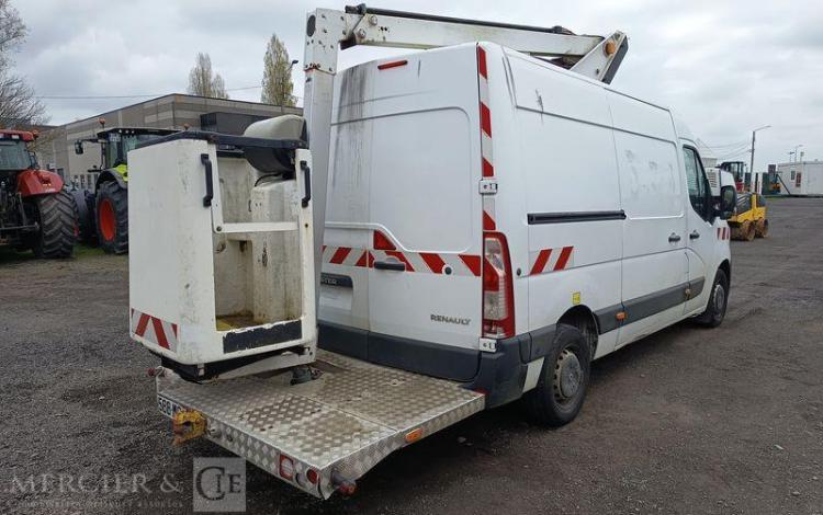 RENAULT MASTER AVEC NACELLE VERSALIFT ETL32-125 – 12 METRES – DIESEL – ANNEE 2019 BLANC FM-588-MG