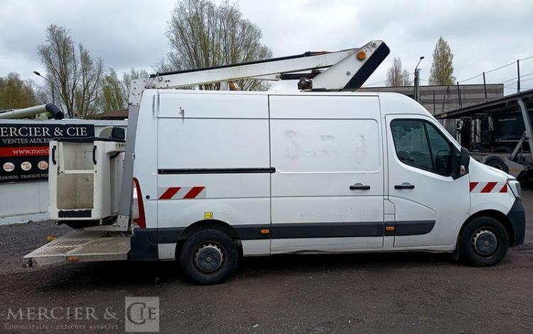 RENAULT MASTER AVEC NACELLE VERSALIFT ETL32-125 – 12 METRES – DIESEL – ANNEE 2019 BLANC FM-588-MG