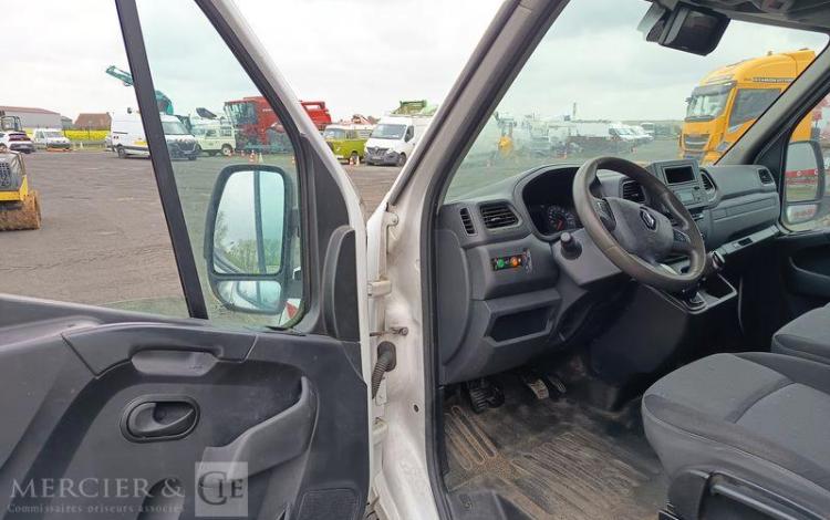 RENAULT MASTER AVEC NACELLE VERSALIFT ETL32-125 – 12 METRES – DIESEL – ANNEE 2019 BLANC FM-588-MG