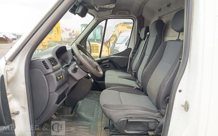 RENAULT MASTER AVEC NACELLE VERSALIFT ETL32-125 – 12 METRES – DIESEL – ANNEE 2019 BLANC FM-588-MG