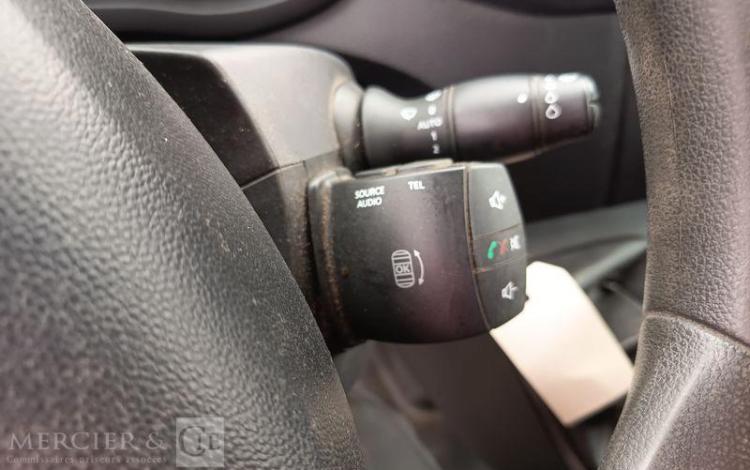 RENAULT MASTER AVEC NACELLE VERSALIFT ETL32-125 – 12 METRES – DIESEL – ANNEE 2019 BLANC FM-588-MG