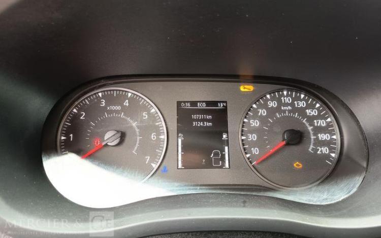 RENAULT MASTER AVEC NACELLE VERSALIFT ETL32-125 – 12 METRES – DIESEL – ANNEE 2019 BLANC FM-588-MG