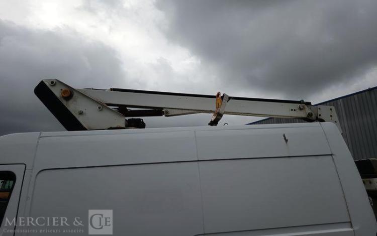 RENAULT MASTER AVEC NACELLE VERSALIFT ETL32-125 – 12 METRES – DIESEL – ANNEE 2019 BLANC FM-588-MG