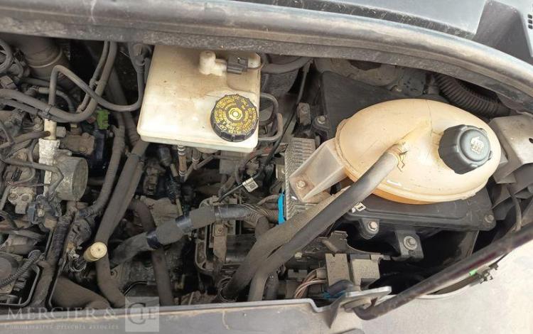 RENAULT MASTER AVEC NACELLE VERSALIFT ETL32-125 – 12 METRES – DIESEL – ANNEE 2019 BLANC FM-588-MG