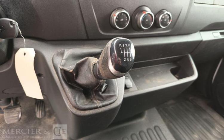 RENAULT MASTER AVEC NACELLE VERSALIFT ETL32-125 – 12 METRES – DIESEL – ANNEE 2019 BLANC FM-588-MG