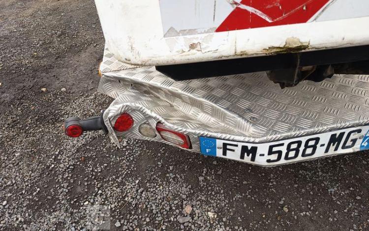 RENAULT MASTER AVEC NACELLE VERSALIFT ETL32-125 – 12 METRES – DIESEL – ANNEE 2019 BLANC FM-588-MG