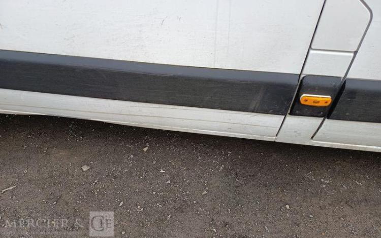 RENAULT MASTER AVEC NACELLE VERSALIFT ETL32-125 – 12 METRES – DIESEL – ANNEE 2019 BLANC FM-588-MG