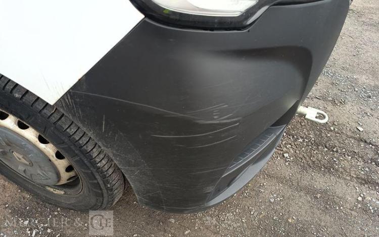 RENAULT MASTER AVEC NACELLE VERSALIFT ETL32-125 – 12 METRES – DIESEL – ANNEE 2019 BLANC FM-588-MG