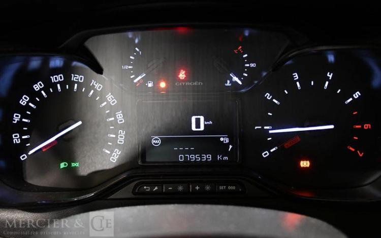 CITROEN C3 1,2 PURE TECH 80 FEEL NAVI S&S ROUGE FM-933-KB