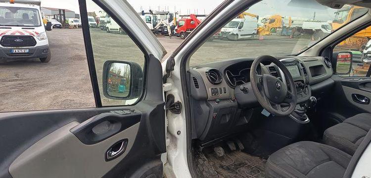 RENAULT TRAFIC 1,6DCI 120CV AVEC NACELLE KLUBB/K21 – 9M – 1138 HEURES BLANC FN-131-ML