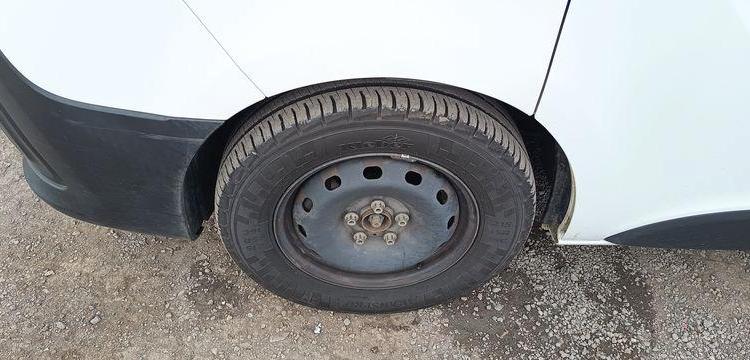 RENAULT TRAFIC 1,6DCI 120CV AVEC NACELLE KLUBB/K21 – 9M – 1138 HEURES BLANC FN-131-ML