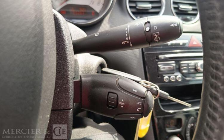 PEUGEOT 308  FN-627-HK