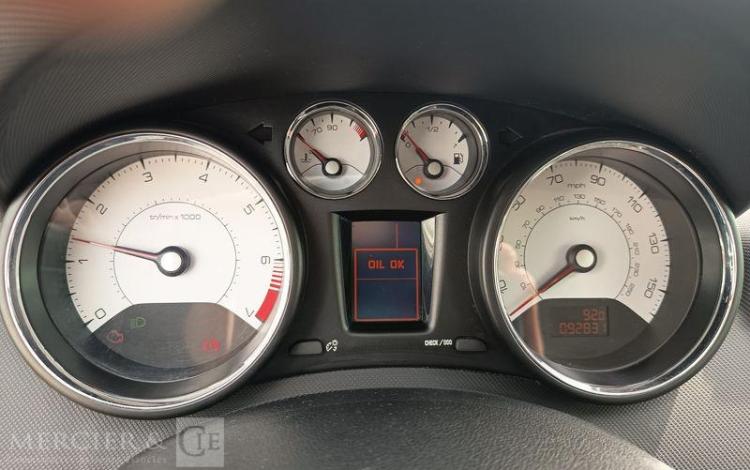 PEUGEOT 308  FN-627-HK